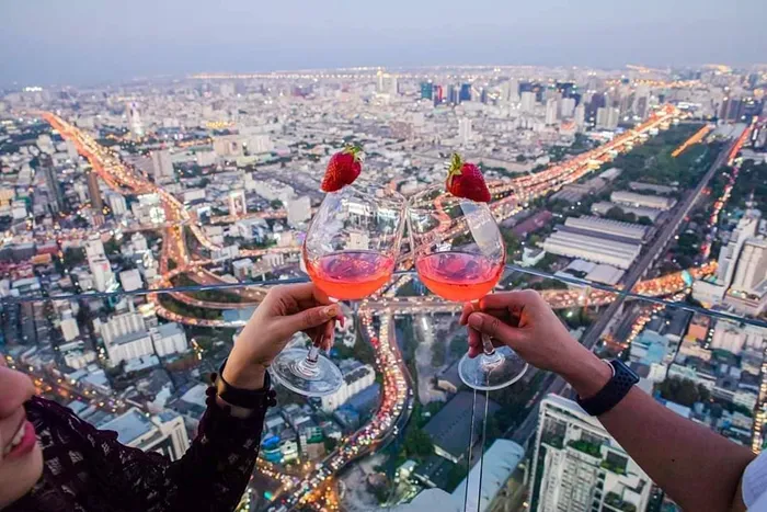 Review Buffet Baiyoke Sky Restaurant & Hotel Bangkok Thailand